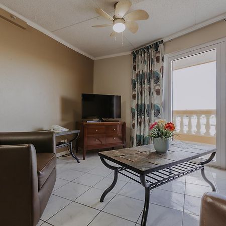 La Quinta Beach Resort パームビーチ エクステリア 写真