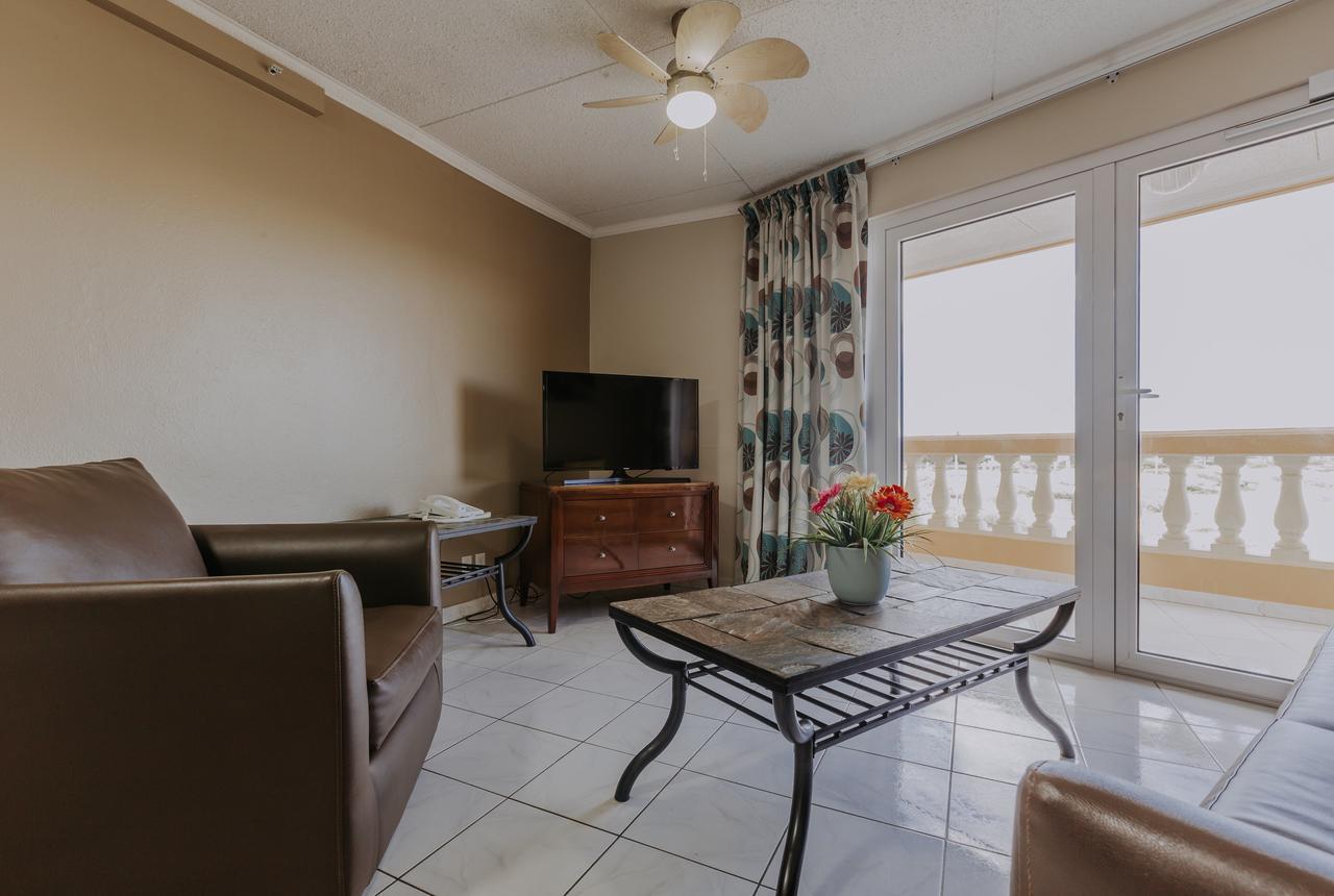 La Quinta Beach Resort パームビーチ エクステリア 写真